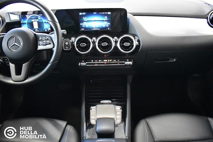 MERCEDES-BENZ B 180 d Automatic Sport